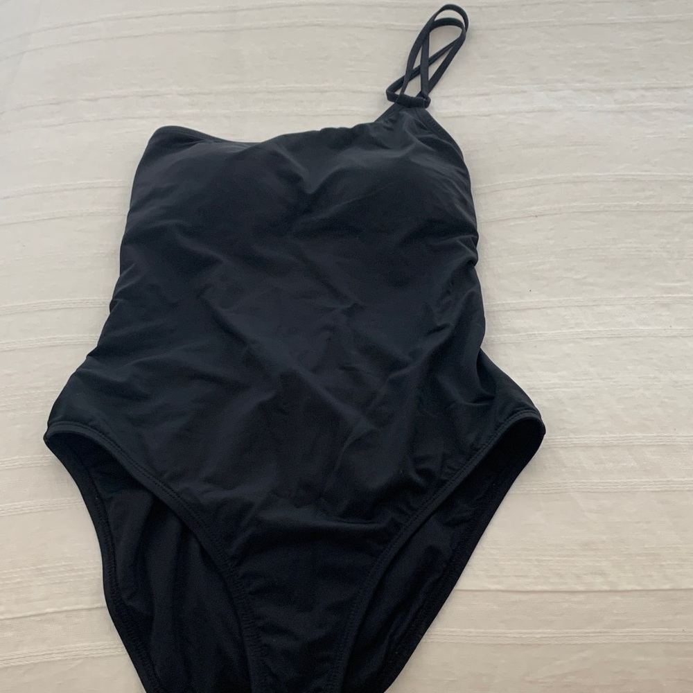 La Blanca Black One-Shoulder One Piece Swimsuit